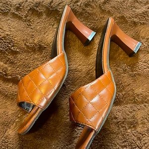 Like New Sandals